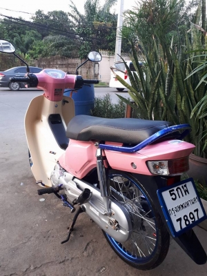 Dream SUPER Cup ปลายปี 2559 สีชมพูขาว (สตาร์ทมือ ) หัวฉีดประหยัดน้ำมัน Dream SUPER Cup ปลายปี 2559 สีชมพูขาว (สตาร์ทมือ ) หัวฉีดประหยัดน้ำมัน