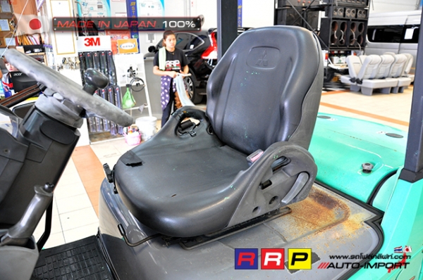 ขายรถโฟล์คลิฟท์มือสอง MITSUBISHI รุ่น FD25D-F18C-52979 นำเข้าจากประเทศญี่ปุ่น 100\% ไม่เคยใช้งานในไทย ขายรถโฟล์คลิฟท์มือสอง MITSUBISHI รุ่น FD25D-F18C-52979 นำเข้าจากประเทศญี่ปุ่น 100\% ไม่เคยใช้งานในไทย