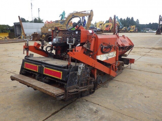 รถปูยาง SUMITOMO  ขนาด 2.5 เมตรเครื่อง ISUZU  FROM JAPAN พร้อมใช้งาน ติดต่อ 063-9316985 ID LINE : 0639316985 ครับ