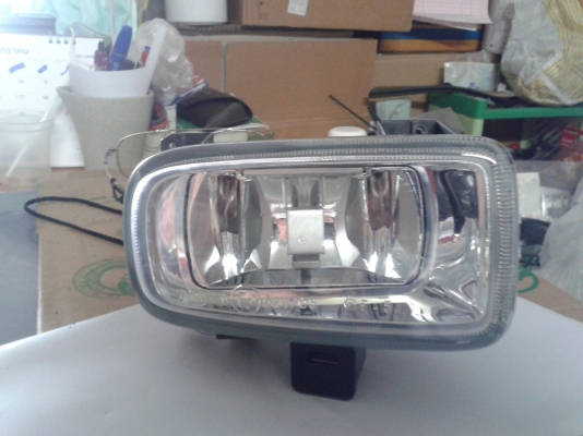สปอรต์ไลท์ Ford Escape Fox Lamp