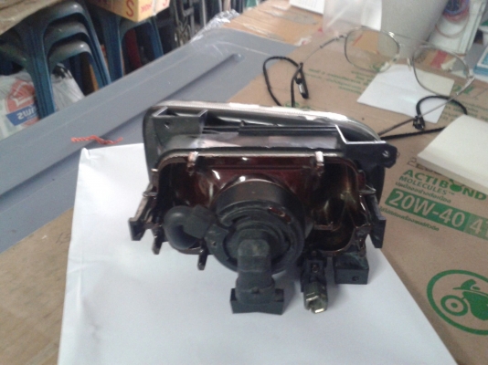 สปอรต์ไลท์ Ford Escape Fox Lamp สปอรต์ไลท์ Ford Escape Fox Lamp