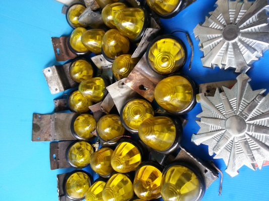 ขายไฟดวงละ90บาทโทร0643130366