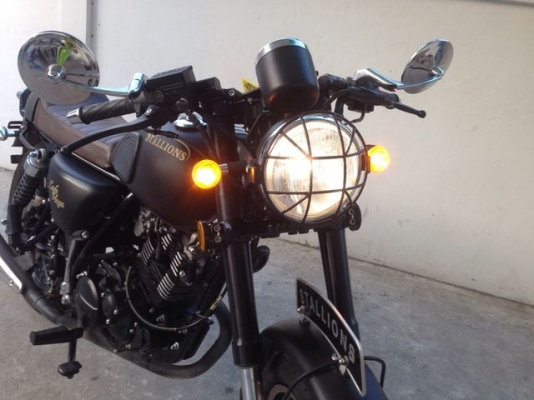 Stallions Centaur Cafe Mega ดำด้าน รุ่นพิเศษ 10 เดือน สภาพป้ายแดงไร้ตำหนิ