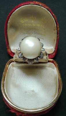 ขายแหวนไข่มุกล้อมเพชร ขายแหวนไข่มุกล้อมเพชร