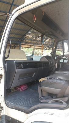 ขาย FF1JPLA 212 แรง ยาว 7.2 เมตร ตู้แห้ง 3 บาน รถสวยหัวเดิม เครื่องดีมากๆพร้อมใช้ โทร 086-071-8989 คุณป๋อง ขาย FF1JPLA 212 แรง ยาว 7.2 เมตร ตู้แห้ง 3 บาน รถสวยหัวเดิม เครื่องดีมากๆพร้อมใช้ โทร 086-071-8989 คุณป๋อง