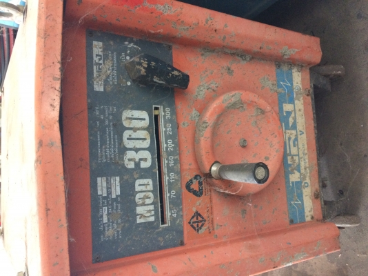 เครื่องเชื่อมไฟฟ้า "พลัง"