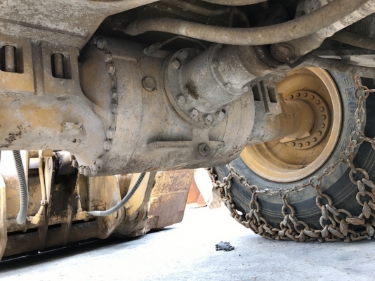 CAT 950F2 นำเข้าจากญี่ปุ่น ไม่เคยใช้งานในไทย รถถึงเมืองไทยแล้วครับ