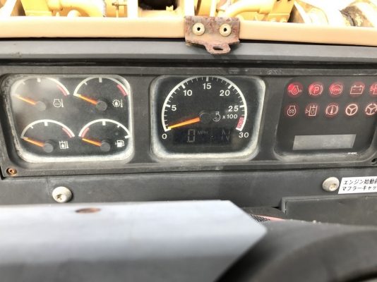 CAT 950F2 นำเข้าจากญี่ปุ่น ไม่เคยใช้งานในไทย รถถึงเมืองไทยแล้วครับ