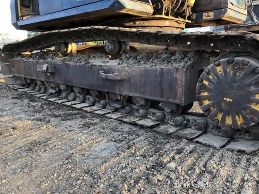 ขาย 695,000 KOMATSU PC200-5 LC สภาพ เก่านอก 2 ปี เครื่องดีปั้มแรง. โซน่า เอวแน่น. แอร์เย็น คอนโทนสั้น ไฟฟ้าครบ เอกสารเล่มทะเบียน  รถอยู่  นครปฐม  090-772-3710 090-772-3708