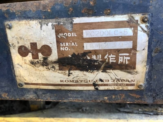 ขาย 695,000 KOMATSU PC200-5 LC สภาพ เก่านอก 2 ปี เครื่องดีปั้มแรง. โซน่า เอวแน่น. แอร์เย็น คอนโทนสั้น ไฟฟ้าครบ เอกสารเล่มทะเบียน  รถอยู่  นครปฐม  090-772-3710 090-772-3708