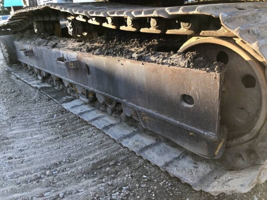 ขาย 695,000 KOMATSU PC200-5 LC สภาพ เก่านอก 2 ปี เครื่องดีปั้มแรง. โซน่า เอวแน่น. แอร์เย็น คอนโทนสั้น ไฟฟ้าครบ เอกสารเล่มทะเบียน  รถอยู่  นครปฐม  090-772-3710 090-772-3708