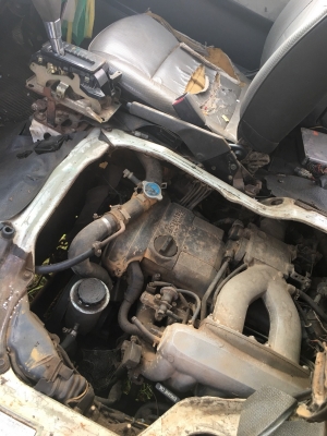 ขายเครื่อง2เจแชดเกียร์ออโต้  18000บาท มีอินวอย 0895498253