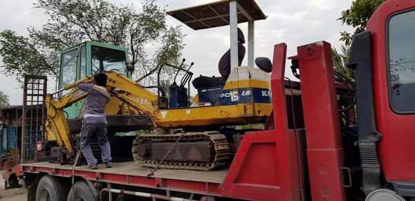 ขายด่วนรถแบคโฮKOMATSUโคมัสซูรุ่นยอดนิยมสวยๆPC15-6เครื่องโคมัสซู3D75เครื่องดีปั่มแรงรถนอกเพิ่งนำเข้ามาใหม่ยังไม่เคยใช้งานในเมืองไทยเลย ขายด่วนรถแบคโฮKOMATSUโคมัสซูรุ่นยอดนิยมสวยๆPC15-6เครื่องโคมัสซู3D75เครื่องดีปั่มแรงรถนอกเพิ่งนำเข้ามาใหม่ยังไม่เคยใช้งานในเมืองไทยเลย