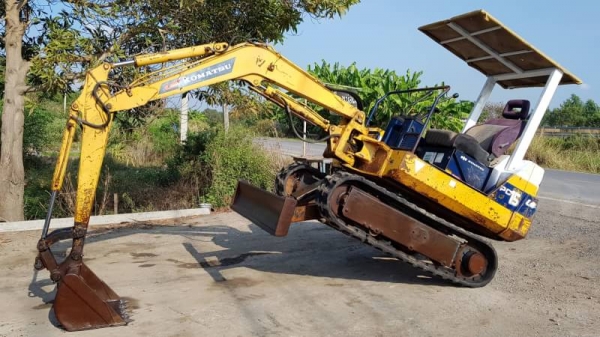 ขายด่วนรถแบคโฮKOMATSUโคมัสซูรุ่นยอดนิยมสวยๆPC15-6เครื่องโคมัสซู3D75เครื่องดีปั่มแรงรถนอกเพิ่งนำเข้ามาใหม่ยังไม่เคยใช้งานในเมืองไทยเลย ขายด่วนรถแบคโฮKOMATSUโคมัสซูรุ่นยอดนิยมสวยๆPC15-6เครื่องโคมัสซู3D75เครื่องดีปั่มแรงรถนอกเพิ่งนำเข้ามาใหม่ยังไม่เคยใช้งานในเมืองไทยเลย