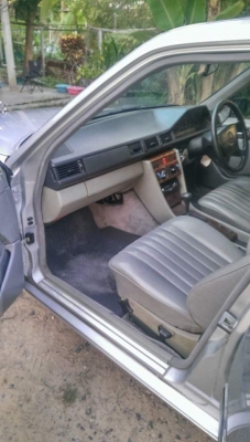 BENZ E200A จดปี พ.ค 39 สวยเดิม สภาพเยี่ยม พร้อมใช้พร้อมโอน ครับท่าน