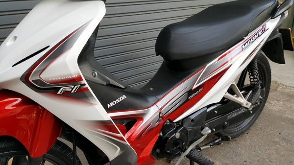 ขออนุญาตขาย HONDA WAVE 110-i NEW รุ่นล่าสุด เลขไมล์ 2,XXX KM ฟรีค่าโอน
