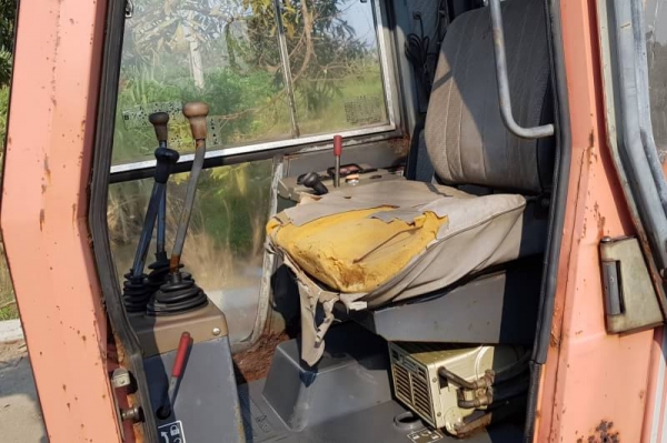 ขายด่วนรถแบคโฮIHI25ISหัวเก่งรุ่นยอดนิยมเทียบเท่าPC25เครื่องดีปั่มดีเร็วแรงรถนอกเพิ่งนำเข้ามาใหม่ยังไม่เคยใช้งานในเมืองไทยเลย ขายด่วนรถแบคโฮIHI25ISหัวเก่งรุ่นยอดนิยมเทียบเท่าPC25เครื่องดีปั่มดีเร็วแรงรถนอกเพิ่งนำเข้ามาใหม่ยังไม่เคยใช้งานในเมืองไทยเลย