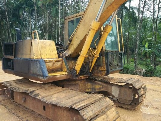 รถแบคโฮ KOMATSU PC 120 - 3. , ( มี ขาย 2 คัน. ) สนใจติดต่อ 081 - 6079515 รถแบคโฮ KOMATSU PC 120 - 3. , ( มี ขาย 2 คัน. ) สนใจติดต่อ 081 - 6079515