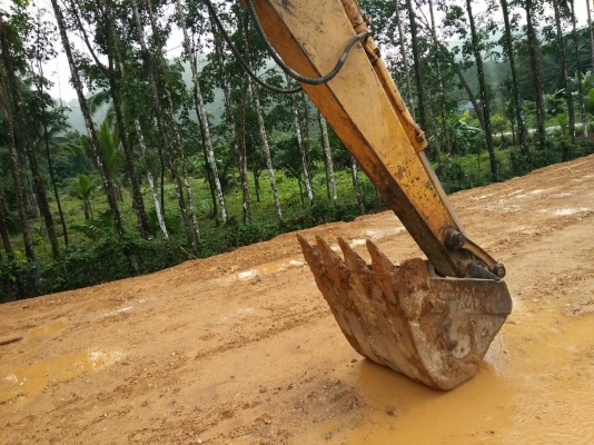 รถแบคโฮ KOMATSU PC 120 - 3. , ( มี ขาย 2 คัน. ) สนใจติดต่อ 081 - 6079515 รถแบคโฮ KOMATSU PC 120 - 3. , ( มี ขาย 2 คัน. ) สนใจติดต่อ 081 - 6079515