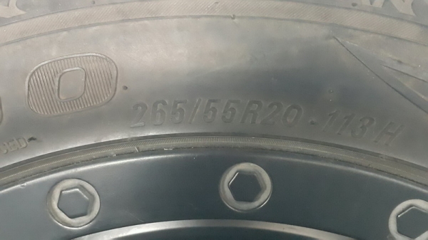 ขายล้อแม็กLenso ขอบ 20" พร้อมยางยกชุดไปเลย