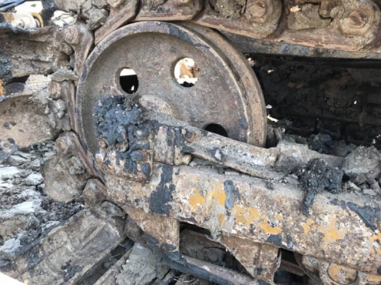 ขาย 155,000 บาท KOMATSU D20PL-5 ตีนเป็ด แผ่น 80 ชม เครื่องดี เกียร์แรง โช่หนา เอกสารชื้อขาย   รถอยู่ จ. นครปฐม โทร 0610710295