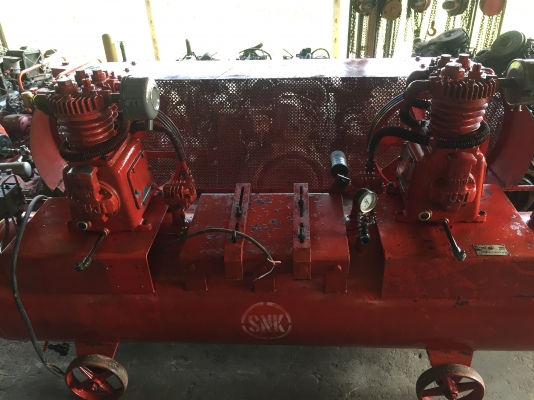 ขายปั๊มลมเก่าญี่ปุ่น ยี่ห้อ EARTH FUJI (ฟูจิ) ขนาดถัง317ลิตร 7.5แรงม้า