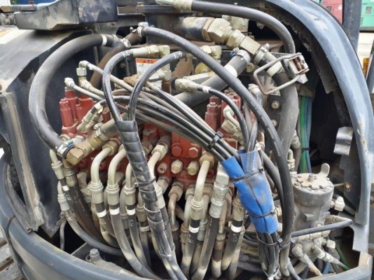 รถขุด 4 ตัน KOBELCO SK40SR-3 มือสองญี่ปุ่น