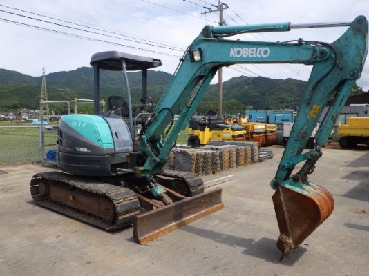 รถขุด 4 ตัน KOBELCO SK40SR-3 มือสองญี่ปุ่น