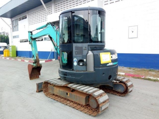 รถขุด 4 ตัน KOBELCO SK40SR-3 มือสองญี่ปุ่น
