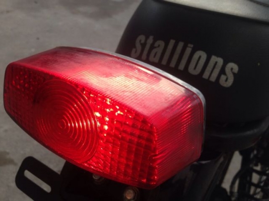 Stallions Centaur Siam 70s สีเหลือง ครีม รถ6 เดือน ปี2017โฉมปัจจุบัน สวย