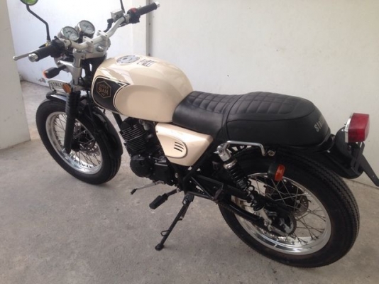 Stallions Centaur Siam 70s สีเหลือง ครีม รถ6 เดือน ปี2017โฉมปัจจุบัน สวย