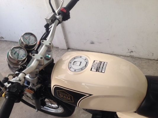 Stallions Centaur Siam 70s สีเหลือง ครีม รถ6 เดือน ปี2017โฉมปัจจุบัน สวย