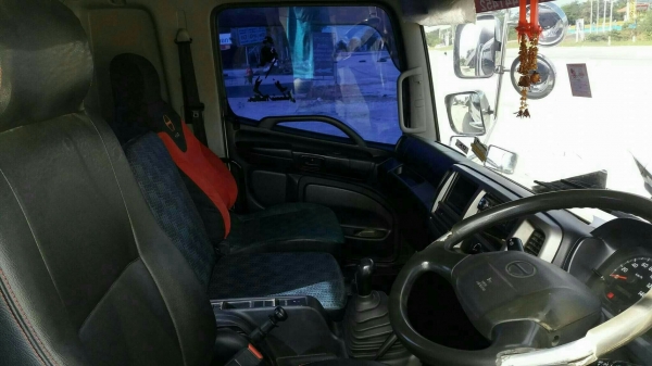 Hino 380 แรง ปี 56 แม่เดี่ยวดัมพ์สามมิตร มีระบบลากพ่วง พร้อมใช้งาน