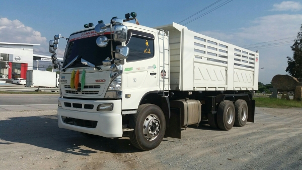 Hino 380 แรง ปี 56 แม่เดี่ยวดัมพ์สามมิตร มีระบบลากพ่วง พร้อมใช้งาน