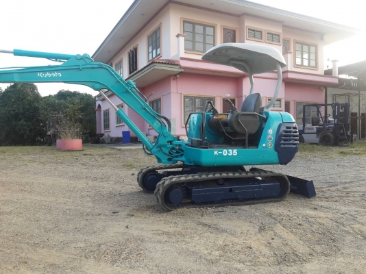 ขายรถแบคโฮ KUBOTA  U-30  เครื่อง V1505  แทรคยาง มีไปท์ปิ้ง คอนโทลสั้น ปั๊มนิ้ว รถนอกนำเข้า  ติดต่อ 098-7962549