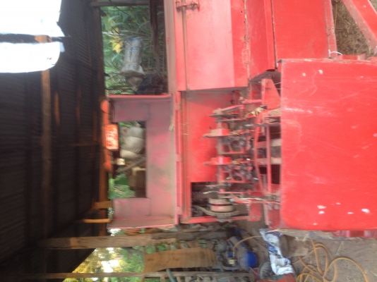 ขาย เครื่องอัดฟาง new370