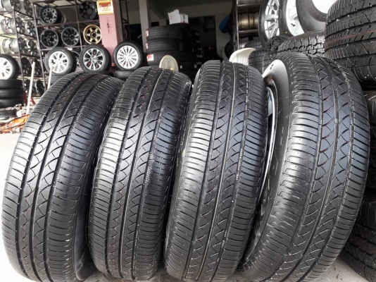 ขายล้อเหล็กป้ายแดง jazz 15" 4รู 100 พร้อมยางปี17 สนใจติดต่อร้าน ก.เจริญการยางครับ 081-3747940