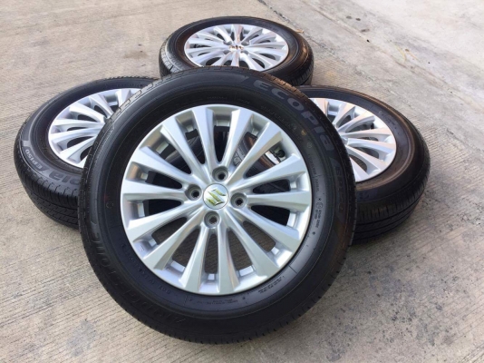 ล้อแม็กป้ายแดง Suzuki Ciaz ขอบ 15 พร้อมยางป้ายแดง Bridgestone 185-65-15 ปี 17