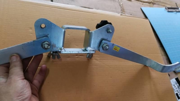 300 บ.ส่งถึงบ้านฟรีโทร 083-2000058 LINE ID: line832923 เครื่องมือตามภาพให้กับผู้ที่ใช้ งานได้ใช้เป็น (ไม่รู้จักอธิบายไม่ถูก)