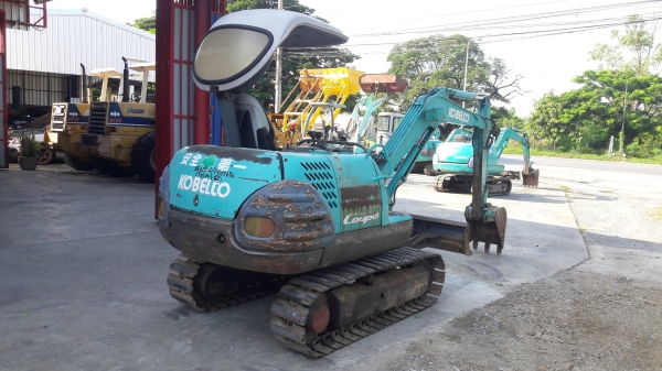 รถขุด Kobelco SK025 เก่าญี่ปุ่นแท้