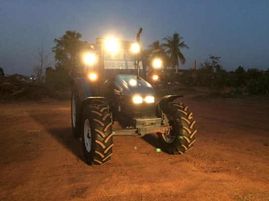 NEW HOLLAND TS110 แอร์เย็น เพลงเพราะ ภายในสวย ใช้งานดี ขับสบาย NEW HOLLAND TS110 แอร์เย็น เพลงเพราะ ภายในสวย ใช้งานดี ขับสบาย