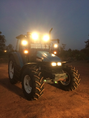 NEW HOLLAND TS110 แอร์เย็น เพลงเพราะ ภายในสวย ใช้งานดี ขับสบาย NEW HOLLAND TS110 แอร์เย็น เพลงเพราะ ภายในสวย ใช้งานดี ขับสบาย