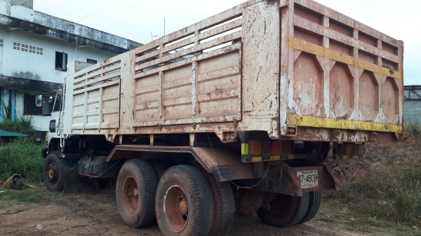 ขายด่วน HINO SUMO 227 สองเพลาใช้เองขับเองสวยๆๆลดราคาเหลือ685000ครับอยากขายครับ0629873267(คุณหนึ่ง) ขายด่วน HINO SUMO 227 สองเพลาใช้เองขับเองสวยๆๆลดราคาเหลือ685000ครับอยากขายครับ0629873267(คุณหนึ่ง)