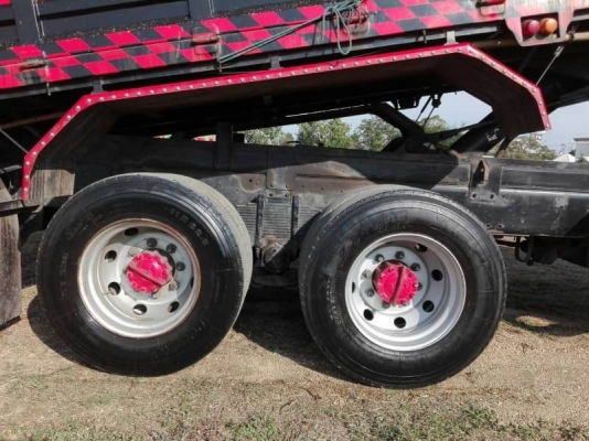 Hino mega 344 แรง ปี 58 แม่ลูกดัมพ์คอกเกษตรอู่ซีทีทรัค ไมล์ 18x,xxx น้ำหนักบรรทุก 30.2 kg พร้อมใช้งาน