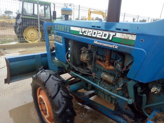 รถไถมือสอง