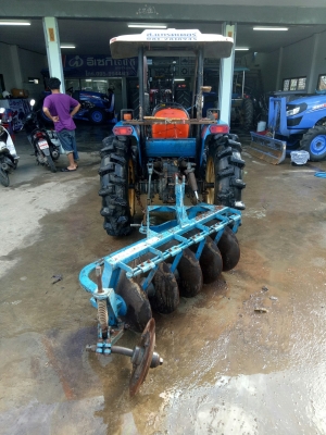 ขายด่วน !! ISEKI TL2700 27 แรงม้า สองเพลา ผาน 5 ขายด่วน !! ISEKI TL2700 27 แรงม้า สองเพลา ผาน 5