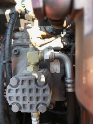 ขายรถแบคโฮ HITACHI ZX135US-3 ปี 2009 รถนอกนำเข้าเองจากญี่ปุ่น สภาพสวยพร้อมใช้งาน มีVDOการทำงานครับ ขายรถแบคโฮ HITACHI ZX135US-3 ปี 2009 รถนอกนำเข้าเองจากญี่ปุ่น สภาพสวยพร้อมใช้งาน มีVDOการทำงานครับ