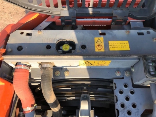 ขายรถแบคโฮ HITACHI ZX135US-3 ปี 2009 รถนอกนำเข้าเองจากญี่ปุ่น สภาพสวยพร้อมใช้งาน มีVDOการทำงานครับ ขายรถแบคโฮ HITACHI ZX135US-3 ปี 2009 รถนอกนำเข้าเองจากญี่ปุ่น สภาพสวยพร้อมใช้งาน มีVDOการทำงานครับ