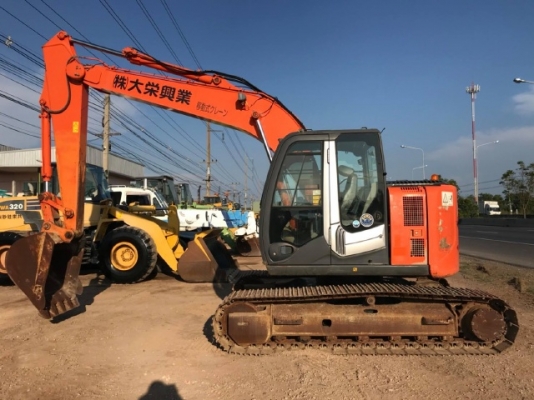 ขายรถแบคโฮ HITACHI ZX135US-3 ปี 2009 รถนอกนำเข้าเองจากญี่ปุ่น สภาพสวยพร้อมใช้งาน มีVDOการทำงานครับ
