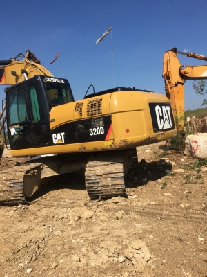 ขายรถแบ็คโฮ CAT 320D (ผลิตจากญี่ปุ่น) ขายรถแบ็คโฮ CAT 320D (ผลิตจากญี่ปุ่น)